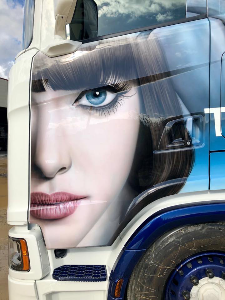 Miniature Scania Time Out (1:50)